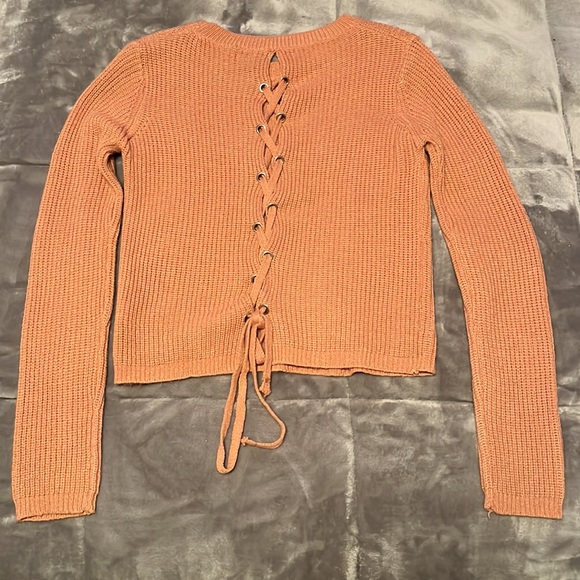 Pink Knitted Sweater - Picture 2 of 3